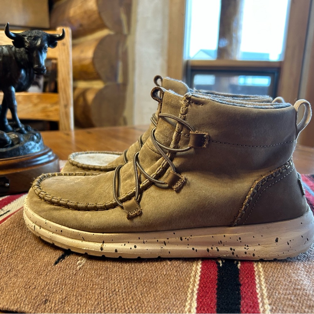 Men's Tan Casual Shoes